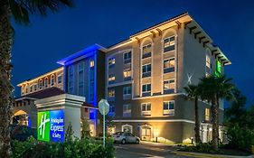 Holiday Inn Express&Suites St. Petersburg - Madeira Beach, an IHG hotel