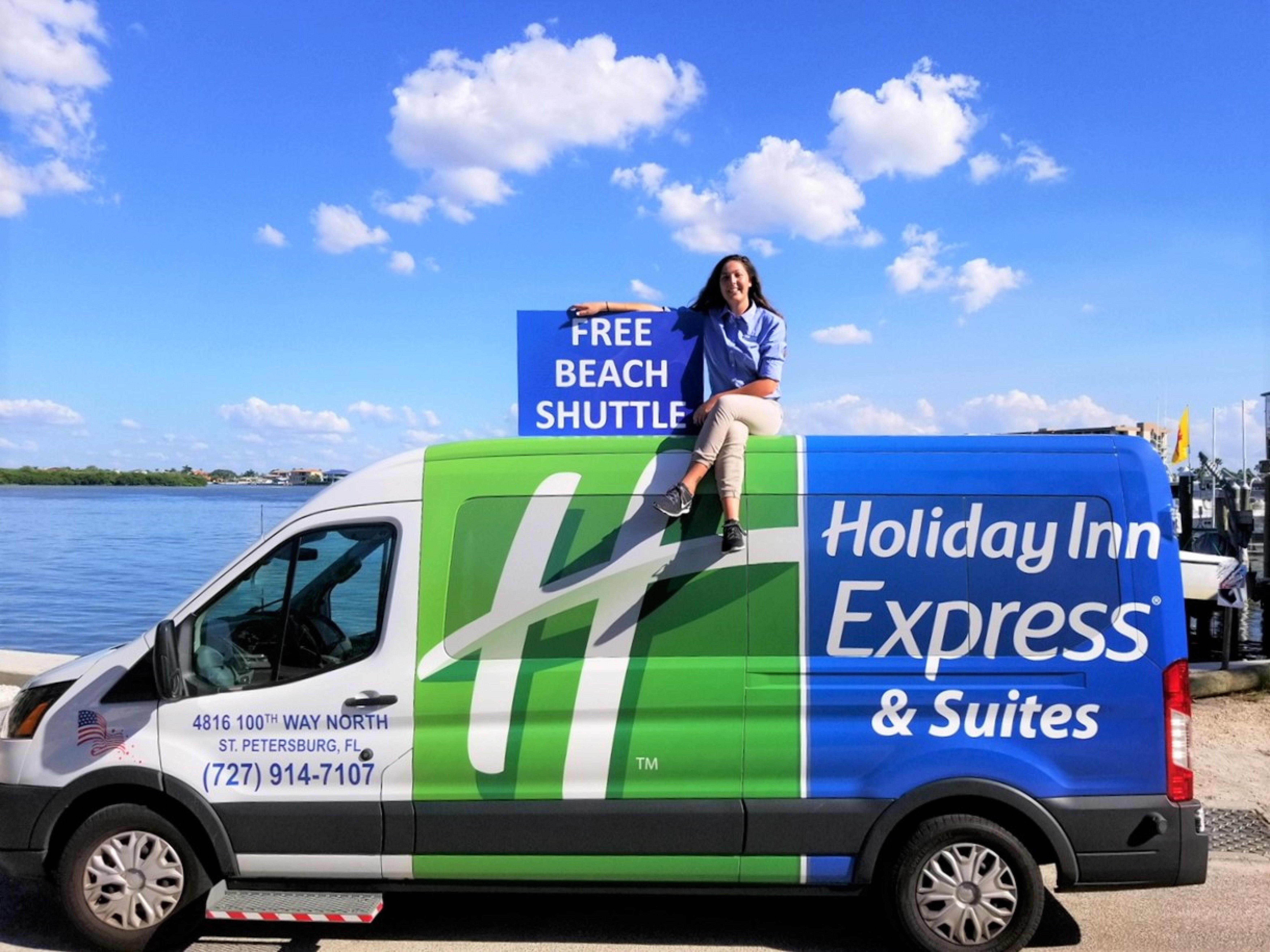 Holiday Inn Express & Suites - St. Petersburg - Madeira Beach, An Ihg Hotel Exterior foto